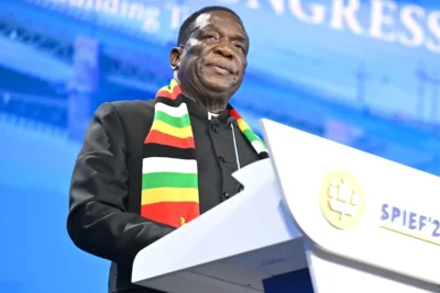 Zimbabwe MPs Vote to Extend Presidential Terms to Seven Years